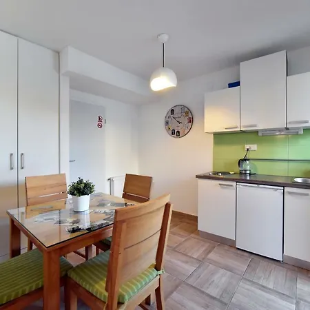 Vla Vla Apartments With Parking Zagreb Exterior photo