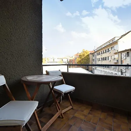 Vla Vla Apartments With Parking Zagreb Exterior photo